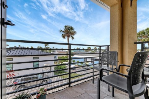 Casa en venta en Jensen Beach, Florida, 2 dormitorios, 133.78 m2 № 1095437 - foto 30
