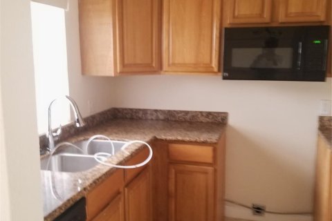 Condo in Lauderhill, Florida, 3 bedrooms  № 909896 - photo 3