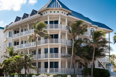 Condominio en venta en Jupiter, Florida, 16 dormitorios, 2081.01 m2 № 40584 - foto 7
