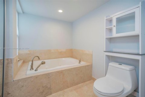 Copropriété à vendre à Boca Raton, Floride: 2 chambres, 116.5 m2 № 1333222 - photo 19