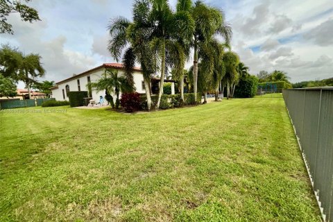 Casa en venta en Cooper City, Florida, 5 dormitorios, 254.18 m2 № 1348530 - foto 30