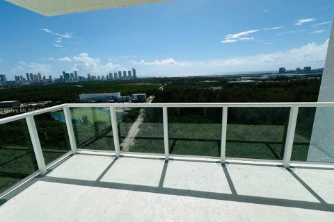 Copropriété à louer à North Miami, Floride: 2 chambres, 148.92 m2 № 1348528 - photo 4