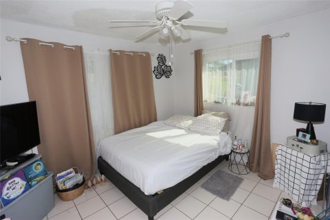 Купить виллу или дом в Тамарак, Флорида 2 спальни, 98.66м2, № 869509 - фото 11
