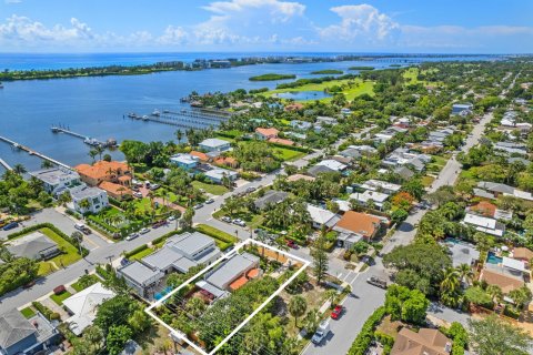 Villa ou maison à vendre à Lake Worth, Floride: 5 chambres, 187.01 m2 № 805001 - photo 2