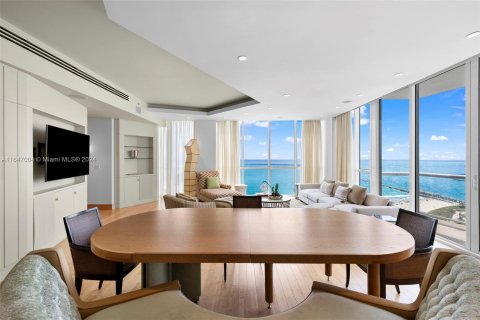 Condominio en venta en Miami Beach, Florida, 4 dormitorios, 266.82 m2 № 1329731 - foto 3