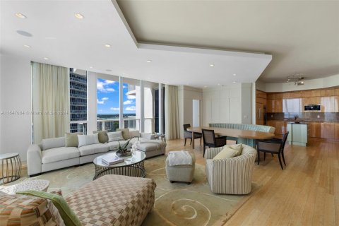 Condominio en venta en Miami Beach, Florida, 4 dormitorios, 266.82 m2 № 1329731 - foto 8