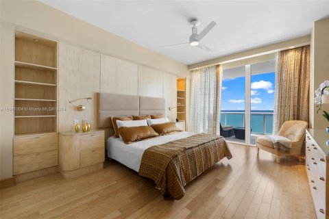 Copropriété à vendre à Miami Beach, Floride: 4 chambres, 266.82 m2 № 1329731 - photo 14