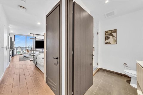 Condominio en venta en Miami, Florida, 1 dormitorio, 41.06 m2 № 1417819 - foto 9