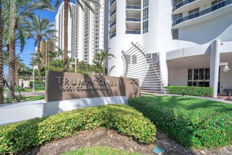 Condominio en venta en Sunny Isles Beach, Florida, 2 dormitorios, 133.31 m2 № 1413965 - foto 24