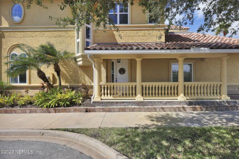 Villa ou maison à vendre à Saint Augustine, Floride: 4 chambres, 298.59 m2 № 772742 - photo 3