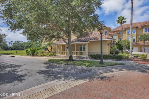 Villa ou maison à vendre à Saint Augustine, Floride: 4 chambres, 298.59 m2 № 772742 - photo 4