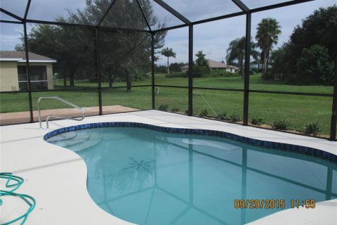 Villa ou maison à louer à Punta Gorda, Floride: 3 chambres, 216.65 m2 № 1361877 - photo 14