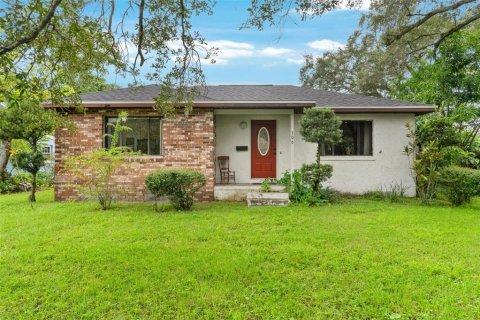 Casa en venta en Lakeland, Florida, 3 dormitorios, 186.27 m2 № 1361914 - foto 1