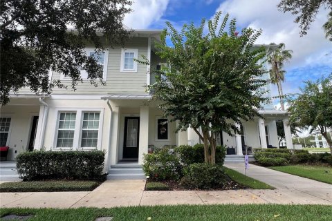 Townhouse in Celebration, Florida 3 bedrooms, 165.55 sq.m. № 1361875 - photo 1