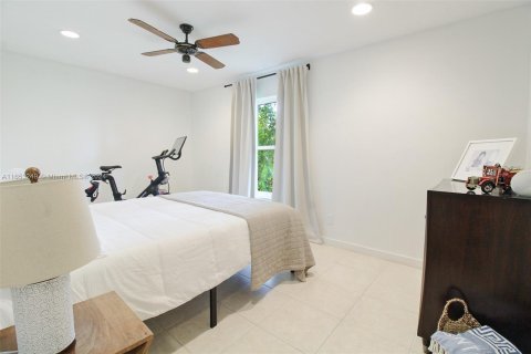 House in West Palm Beach, Florida 3 bedrooms, 172.89 sq.m. № 1348824 - photo 18