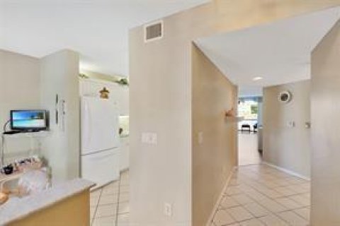 Copropriété à vendre à Tamarac, Floride: 2 chambres, 112.88 m2 № 1007545 - photo 18