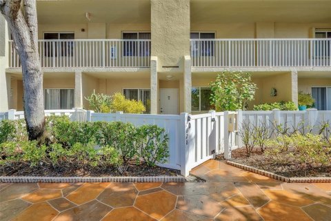 Copropriété à vendre à Tamarac, Floride: 2 chambres, 112.88 m2 № 1007545 - photo 28