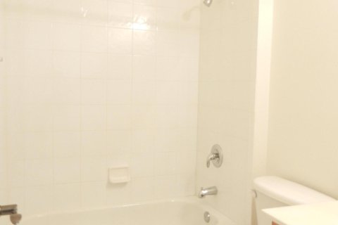 Townhouse in West Palm Beach, Florida 2 bedrooms, 134.52 sq.m. № 722576 - photo 20