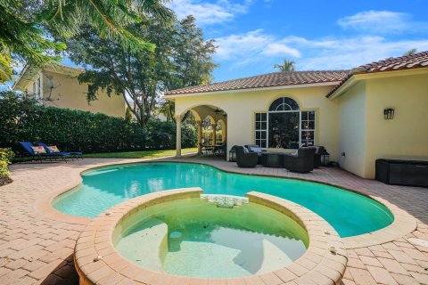 House in Jupiter, Florida 5 bedrooms, 400.59 sq.m. № 1217161 - photo 4