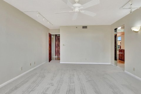 Condo in Boca Raton, Florida, 3 bedrooms  № 1142214 - photo 19