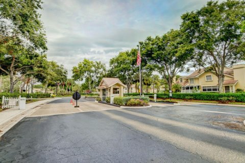 Touwnhouse à vendre à Boynton Beach, Floride: 2 chambres, 127.65 m2 № 1142286 - photo 2
