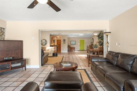 Villa ou maison à vendre à Orlando, Floride: 4 chambres, 248.51 m2 № 1134532 - photo 19