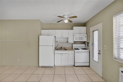 Copropriété à vendre à Miami Beach, Floride: 1 chambre, 44.13 m2 № 1305170 - photo 5