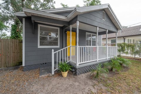 House in Tampa, Florida 3 bedrooms, 86.4 sq.m. № 1436090 - photo 3