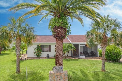 Villa ou maison à vendre à North Port, Floride: 3 chambres, 122.63 m2 № 1296904 - photo 1