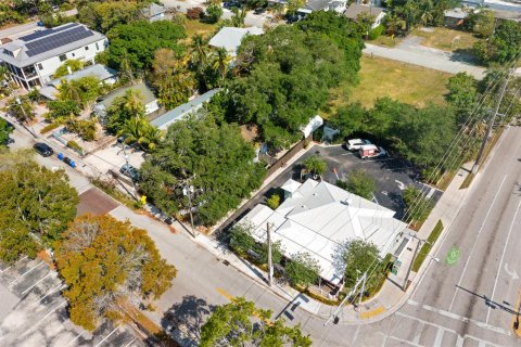 Commercial property in Fort Lauderdale, Florida 185.43 sq.m. № 1222674 - photo 1