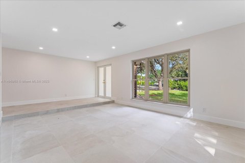Villa ou maison à vendre à Southwest Ranches, Floride: 4 chambres, 252.51 m2 № 876070 - photo 23