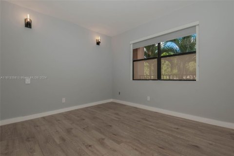 Copropriété à vendre à Sunrise, Floride: 2 chambres, 83.98 m2 № 1235239 - photo 23