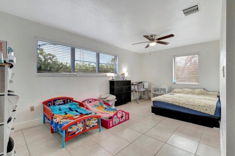 Casa en venta en Palm Springs, Florida, 3 dormitorios, 103.31 m2 № 1151710 - foto 17