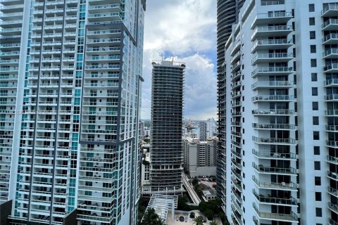 Condominio en alquiler en Miami, Florida, 1 dormitorio, 87.79 m2 № 1395005 - foto 19