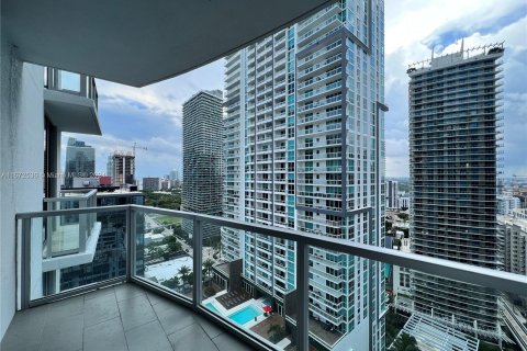 Condominio en alquiler en Miami, Florida, 1 dormitorio, 87.79 m2 № 1395005 - foto 12