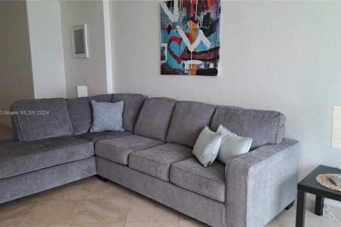 Condominio en alquiler en Hollywood, Florida, 1 dormitorio, 77.57 m2 № 1395007 - foto 15