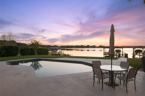 Villa ou maison à vendre à Orlando, Floride: 4 chambres, 318.28 m2 № 1134507 - photo 4