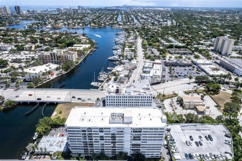 Condominio en venta en Fort Lauderdale, Florida, 1 dormitorio, 105.72 m2 № 1189718 - foto 6