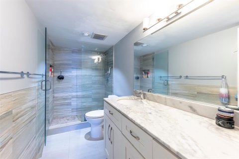 Condo in Fort Lauderdale, Florida, 1 bedroom  № 1189718 - photo 10