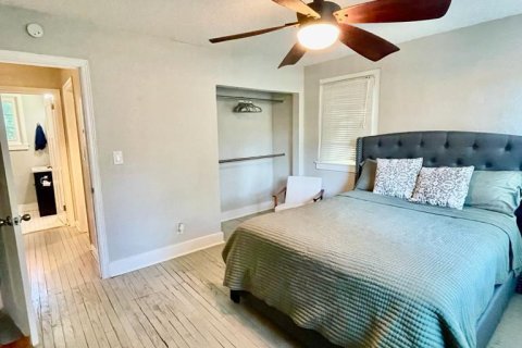 Duplex in Jacksonville, Florida 4 bedrooms, 148.27 sq.m. № 826952 - photo 13