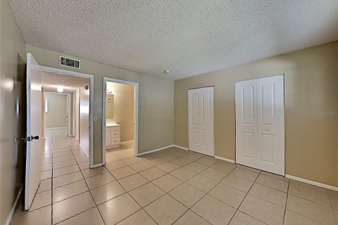 Apartment in Altamonte Springs, Florida 3 bedrooms, 111.48 sq.m. № 1395696 - photo 7