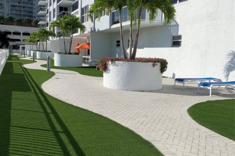 Copropriété à vendre à Fort Lauderdale, Floride: 2 chambres, 106.28 m2 № 1222561 - photo 18