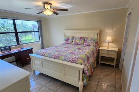 Condo in Port Charlotte, Florida, 2 bedrooms  № 550102 - photo 26