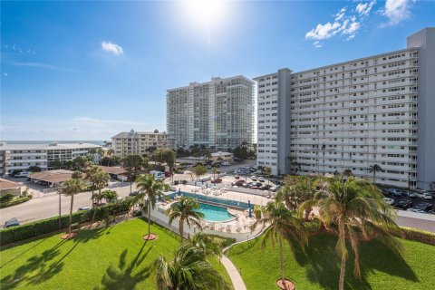 Condo in Fort Lauderdale, Florida, 1 bedroom  № 956948 - photo 20