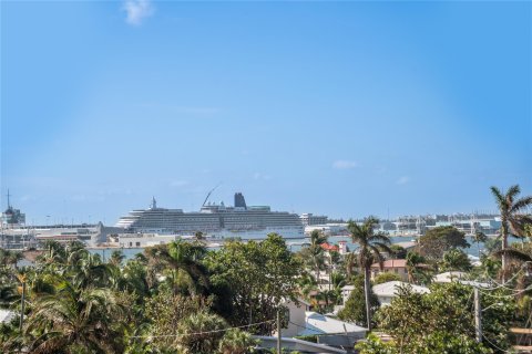 Condo in Fort Lauderdale, Florida, 1 bedroom  № 956948 - photo 5