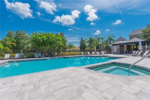 Touwnhouse à vendre à Tampa, Floride: 3 chambres, 169.83 m2 № 1370302 - photo 2