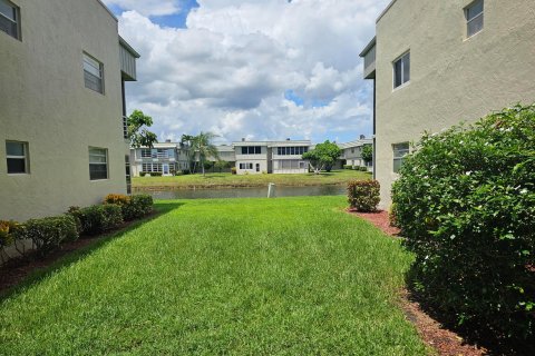 Condo in Delray Beach, Florida, 1 bedroom  № 880771 - photo 4