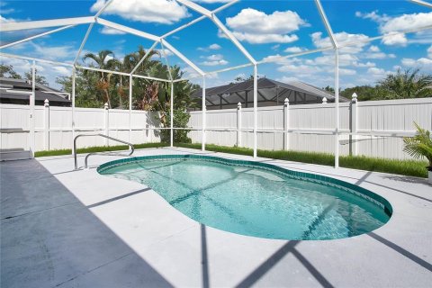 Casa en venta en Lakewood Ranch, Florida, 3 dormitorios, 177.35 m2 № 1343205 - foto 2