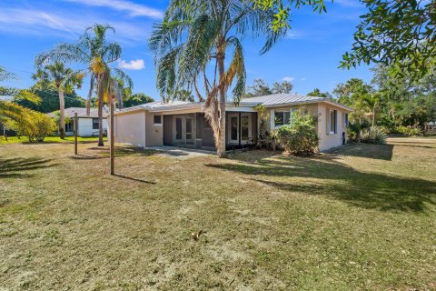 Villa ou maison à vendre à Vero Beach, Floride: 2 chambres, 113.81 m2 № 1151822 - photo 1