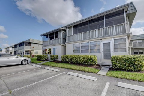 Condo in Delray Beach, Florida, 2 bedrooms  № 1151972 - photo 30